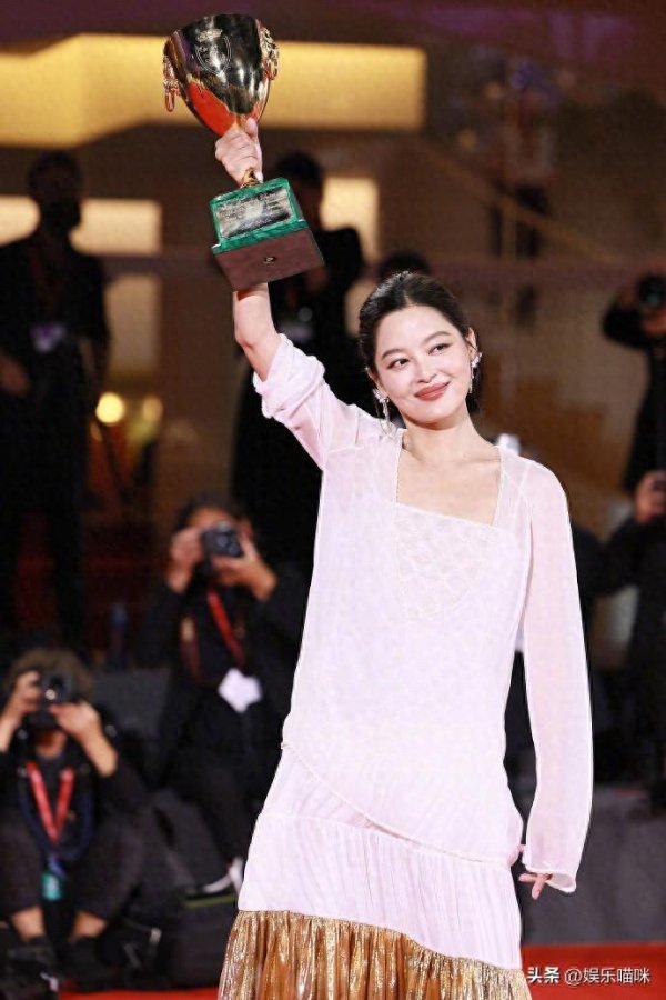 盛多网 张颂文做梦也没有想到，辛芷蕾拿下影后，自己也实现口碑爆涨